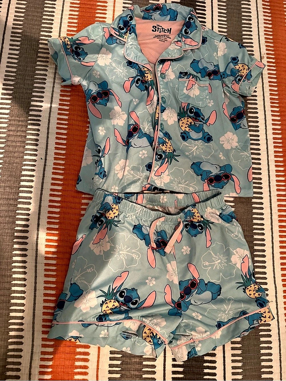Disney Stitch Pajama Set in Blue & Pink Size Medium